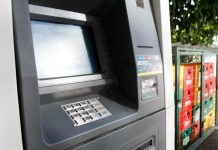 V Dolenjem Boštanju so poskušali razstreliti bankomat