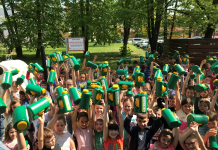 Osnovnošolci iz Brežic izpeljali največjo zbiralno akcijo odpadnega jedilnega olja v Sloveniji doslej