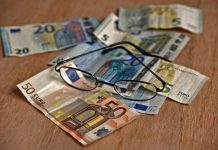 Upokojenci bodo jutri dobili regres