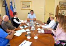 Sprejemno-registracijski center v občini Brežice bo vzpostavljen v primeru povečanega števila migrantov