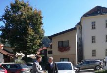 Novo službeno vozilo krškega sodišča stalo kar 31.500 evrov