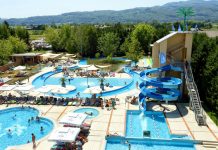 Turistični boni: Kdo jih lahko uveljavlja, kje in kako – kakšna so pravila