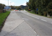 Pred začetkom obnova regionalne ceste Mokrice – Obrežje – Slovenska vas in izgradnja pločnika Obrežje
