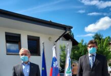 Molan za prestavitev ograj ob Bregani na način, da bo mogoče uravnavati tok