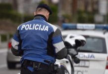 Ministrstvo znova objavilo plače policistov – tokrat za julij
