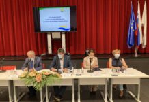 Hojs: Romom, ki otrok ne pošiljajo v šolo, zmanjšat socialno pomoč