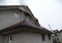 Krško: Požar uničil ostrešje hiše