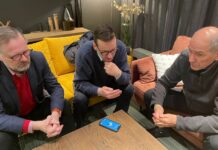 Kijev so obiskali kot predstavniki Evropskega sveta, po vrnitvi so takoj poklicali predsednika