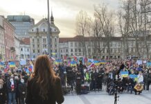 Slovenci množično podprli boj Ukrajincev za življenje in svobodo