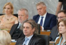Po spornih poslih na Kosovu zdaj še sporni posli v Makedoniji