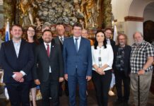 Brežiški župan z delegacijo ob 20. obletnici pobratenja obiskal mesto Dobřany