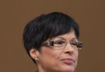 Marta Kos odstopila od kandidature za predsednico