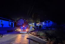 Cerina: Udar strele povzročil požar