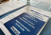 SDS zbrala dovolj podpisov podpore za tri referendume