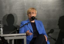 Pirc Musarjeva lani plačala manj dohodnine kot srednje plačan novinar