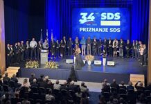 Anketa: SDS prvič prehitela Gibanje Svoboda