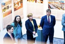 Bogovič in Novak gostita razstavo “Čebele ne poznajo meja”