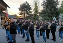Prva budnica za novega krškega župana, glasno tudi v Brežicah