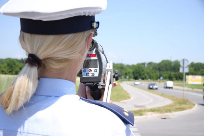 Slovenska policija-1