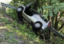 Na Bohorju v prometni nesreči umrl voznik osebnega avtomobila