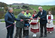 Otvoritev razširjenega križišča in ceste v Podborštu