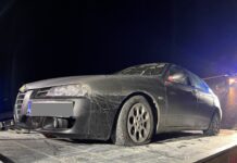 (FOTO) Drama na dolenjki: Tihotapec s 180 km/h bežal pred policisti, iskali so ga s helikopterjem