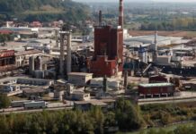 RTV SLO v prispevku: Iz Vipapa se širi dražeč vonj po plastiki