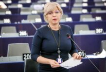 Romana Tomc bo nosilka kandidatne liste SDS za evropske volitve