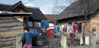 Brežice: Zaradi romske problematike župan Molan sklical delovni sestanek