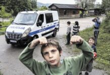 Romska problematika in kje so obljubljene mehkejše in “boljše” rešitve za reševanje le-te?