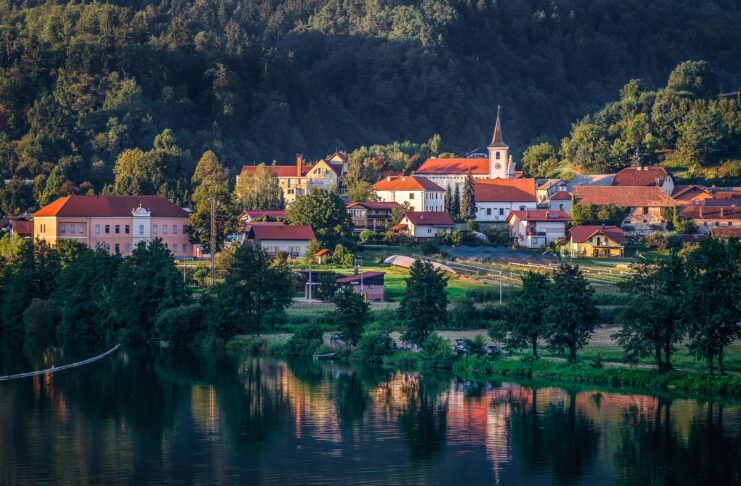 Občina Sevnica uspešna na razpisu za sofinanciranje gradnje kanalizacijskega sistema in čistilne naprave v Loki pri Zidanem Mostu