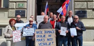 Skoraj 7000 podpisov peticije proti vzpostavitvi azilnega doma na Obrežju