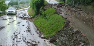 Večerne padavine delno zaprle cesto Sotelsko – Brestanica