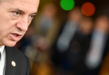 Velike obljube in projekti tik pred volitvami