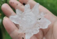 Po Sloveniji že toča, nevihtne celice se pomikajo proti vzhodu države