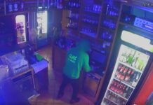 VIDEO: Takole je vlomil v znani bar v Leskovcu pri Krškem