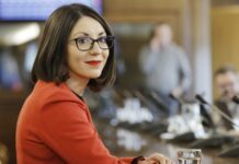 O početju ministrice Stojmenove Duh: “To je šlamastika!”