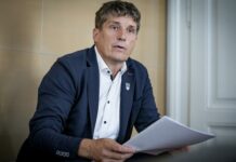 To je kandidat za novega obrambnega ministra
