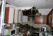 Veliko Mraševo: Zagorel nadstrešek in hiša