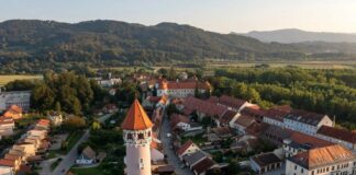 V Brežicah lani več tujih turistov in prihodkov izven glavne turistične sezone