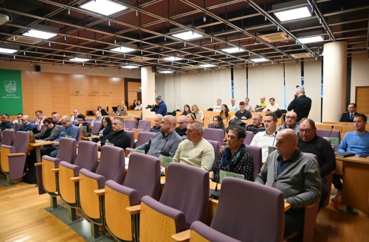 Zaradi obstrukcije tokrat ni bilo izvedeno glasovanje glede Parka urbanih športov