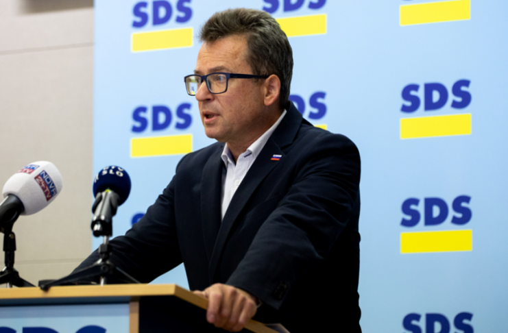V SDS zbrali dovolj podpisov za referendum