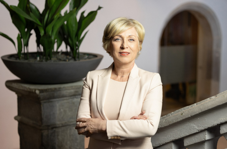V Slovenijo prihaja bruseljska misija