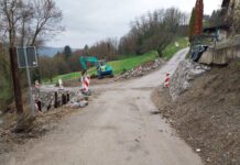 Na območju sevniške občine potekata sanaciji dveh plazu