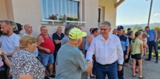 Minister Poklukar prelomil obljubo glede ograje v Rigoncah?