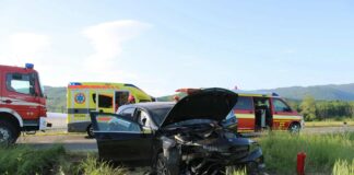 Malo Mraševo: dve osebi huje poškodovani