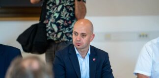 Po nedavnem incidentu ribniški župan pri Golobu