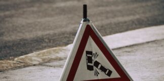 Šentjernej: V prometni nesreči umrl 23-letnik