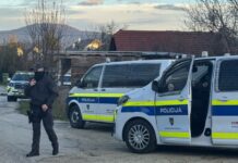 Ste videli ta predlog? 30 % dodatka k plači za policiste na območju PU Novo mesto