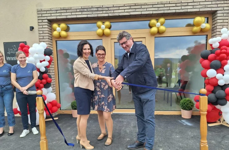 V Brežicah odprli nov Veterinarski center Trnje